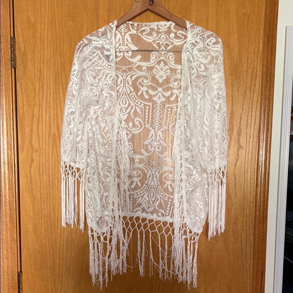 Boho-Style Lace Kimono Cardigan